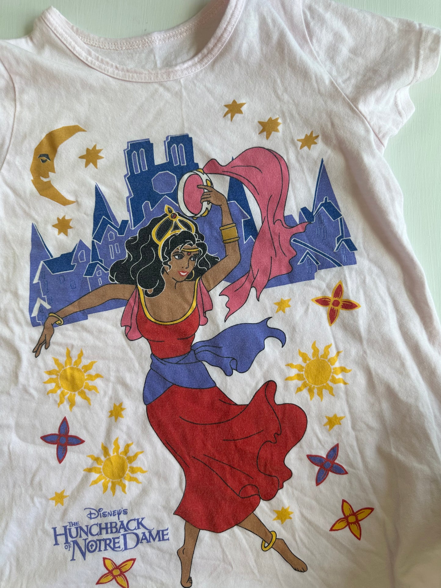 90s hunchback of notre dame long shirt/night dress 5-6