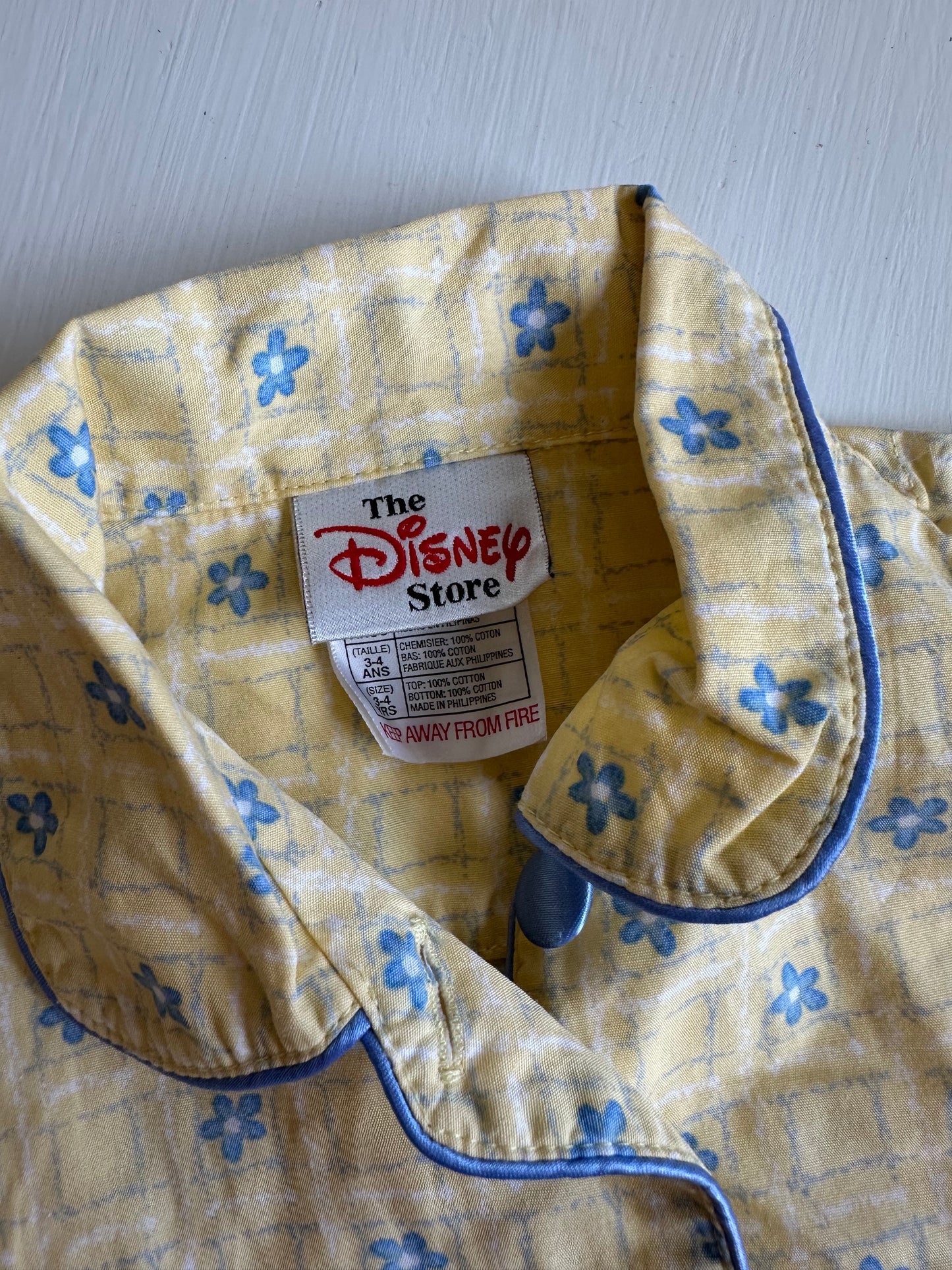 vtg disney store winnie the pooh pj set 3-4 years (3/4T)