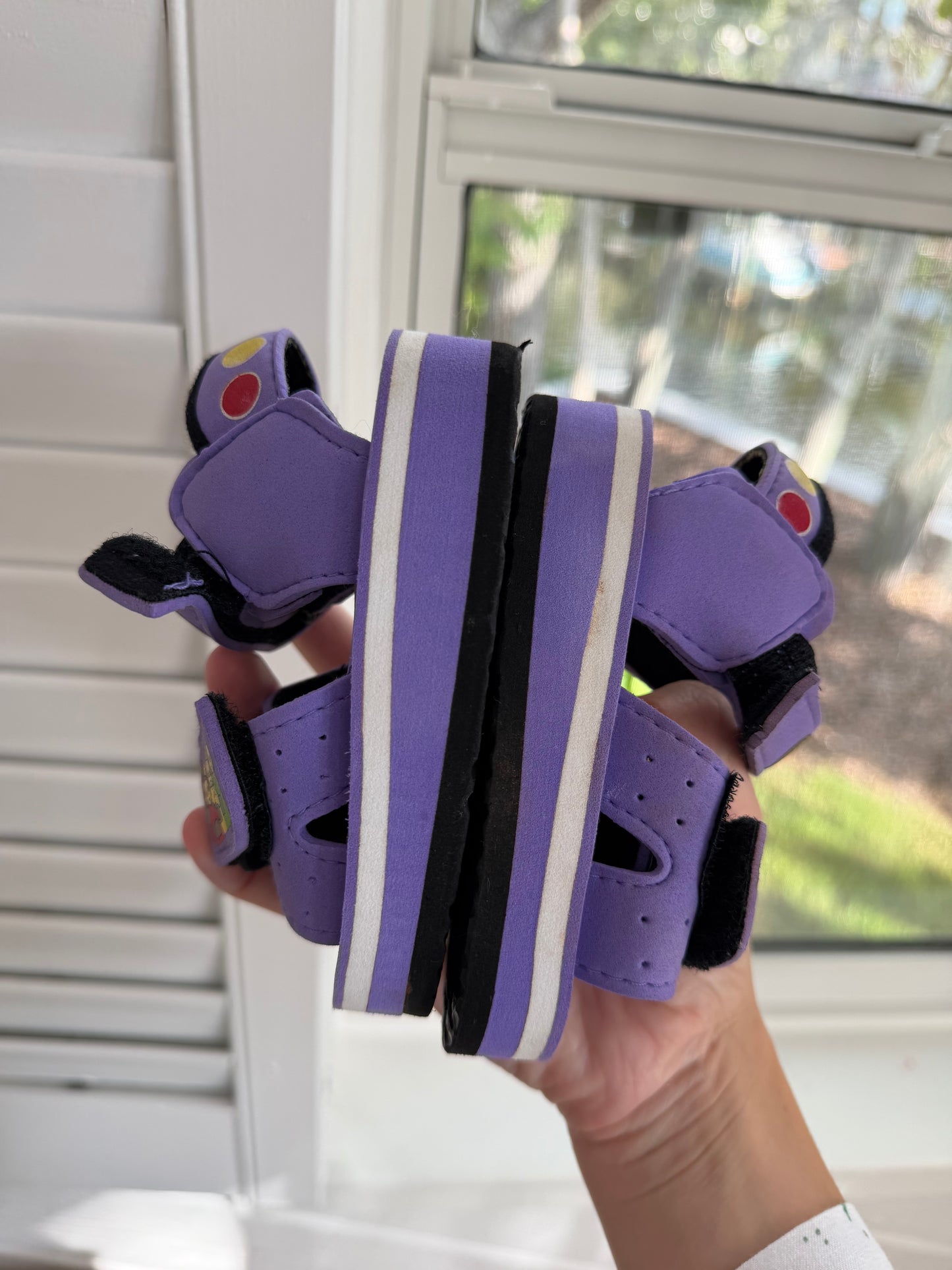 teletubbies sandals 6c