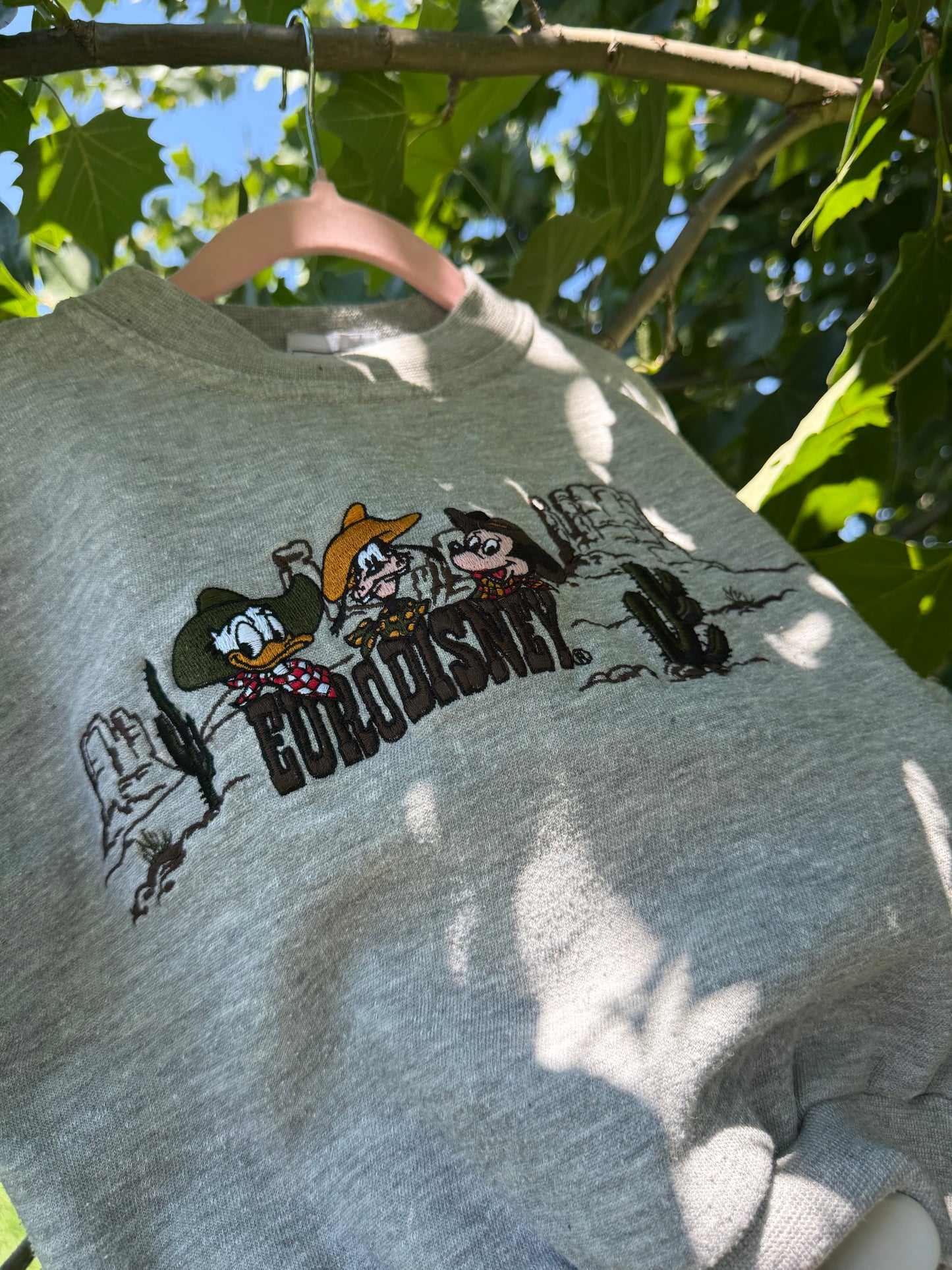 euro disney cowboy sweatshirt 4-6