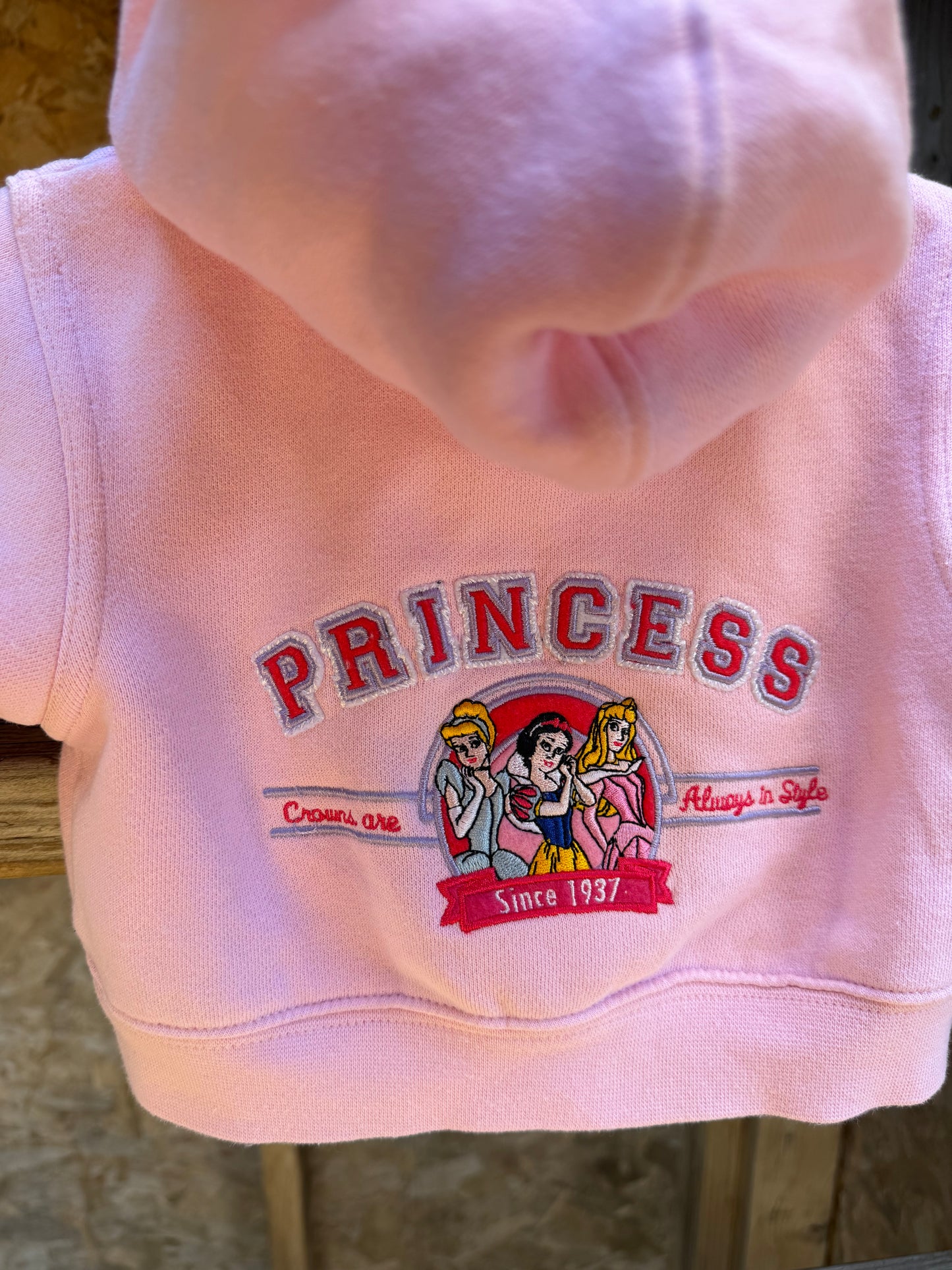 princess zip up 12m
