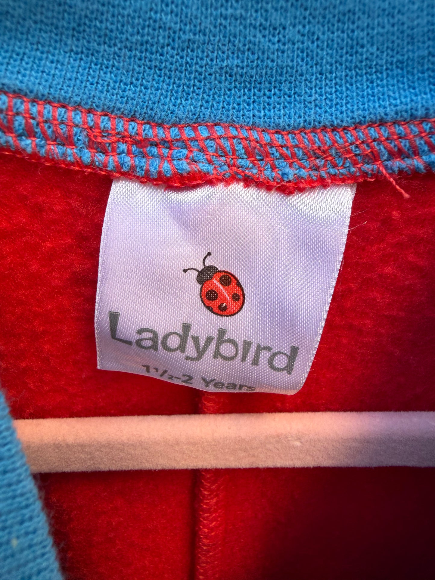 2002 clifford sleeper 18-24m