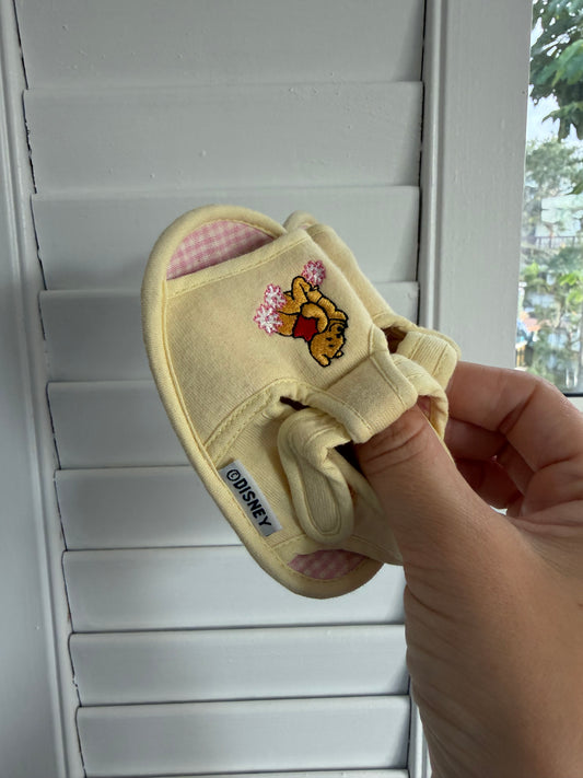 lemon pooh baby shoes 0-6m