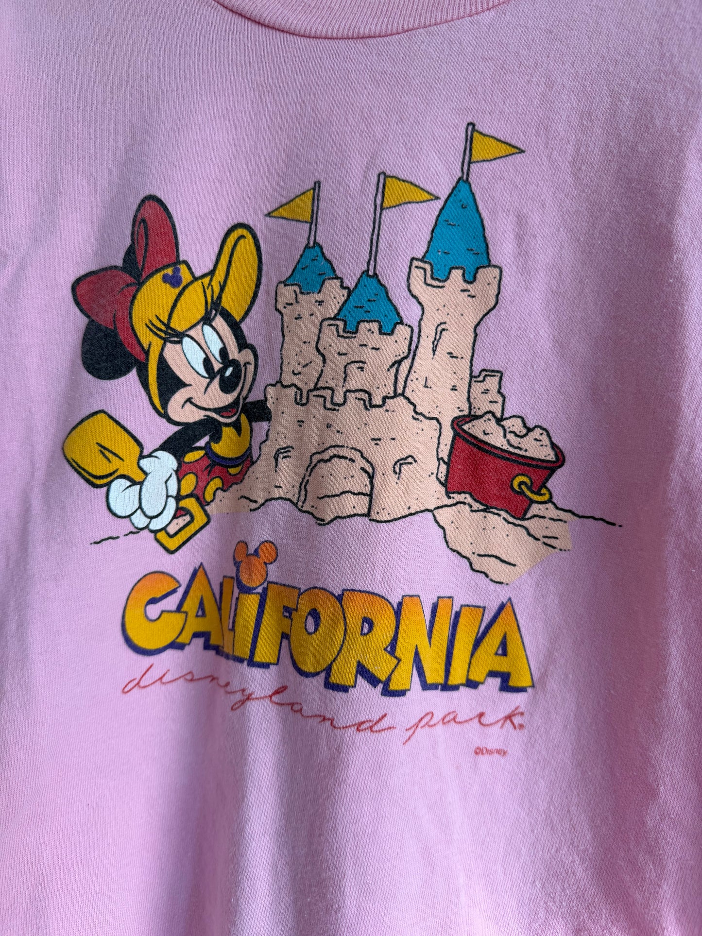 minnie california T shirt 6/7