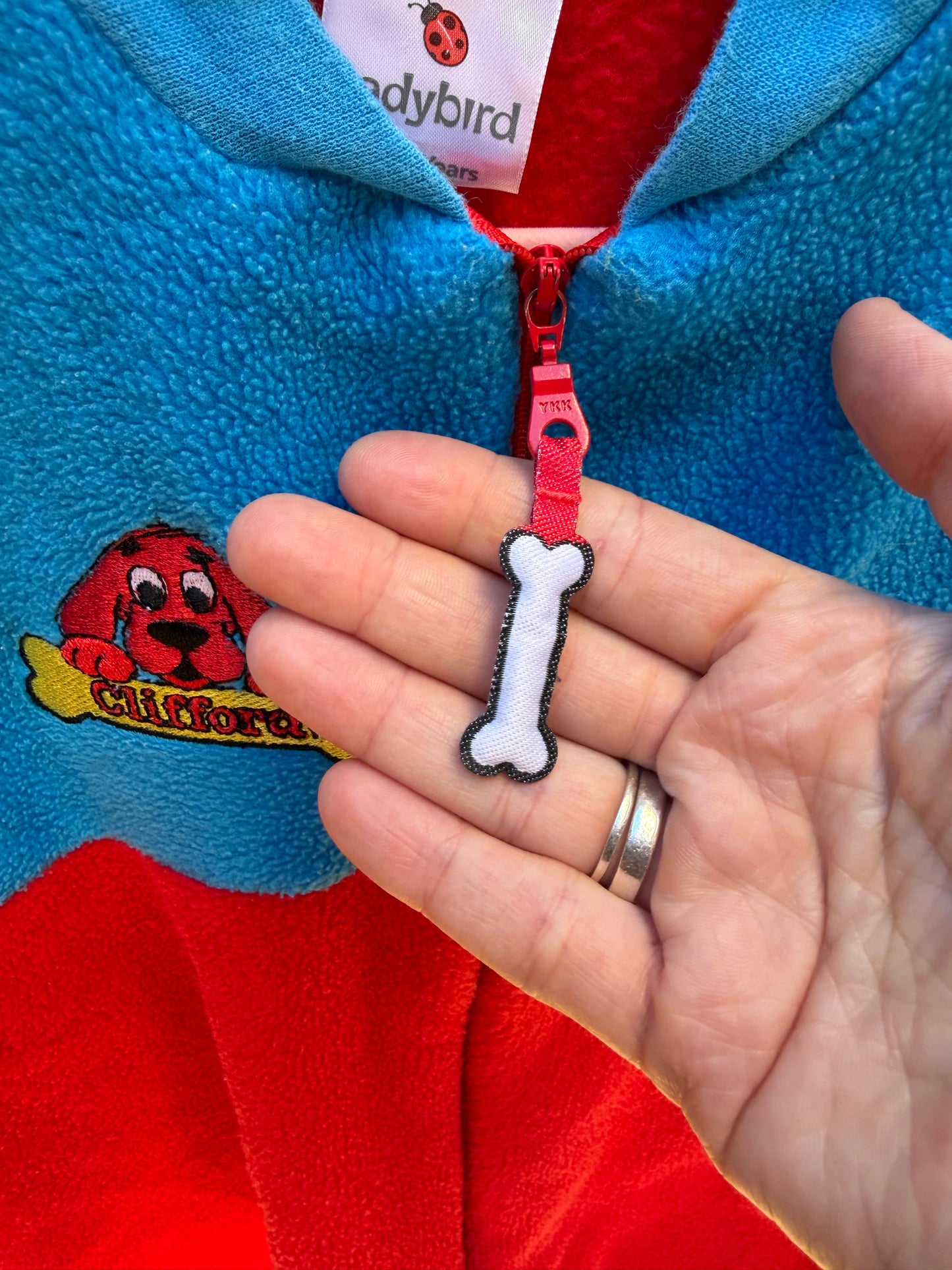 2002 clifford sleeper 18-24m