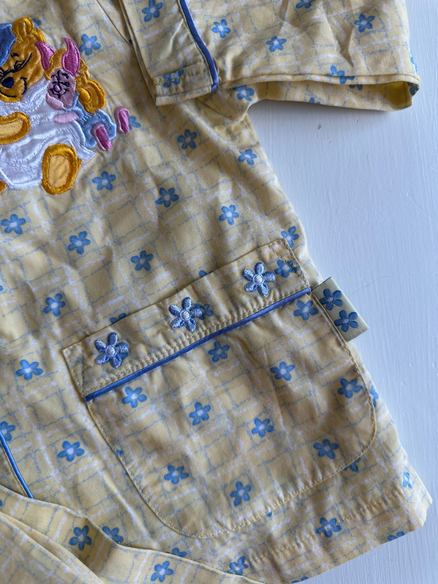 vtg disney store winnie the pooh pj set 3-4 years (3/4T)