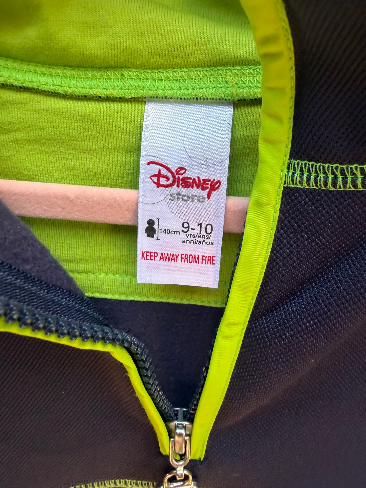 buzz zip up sweatshirt 9-10