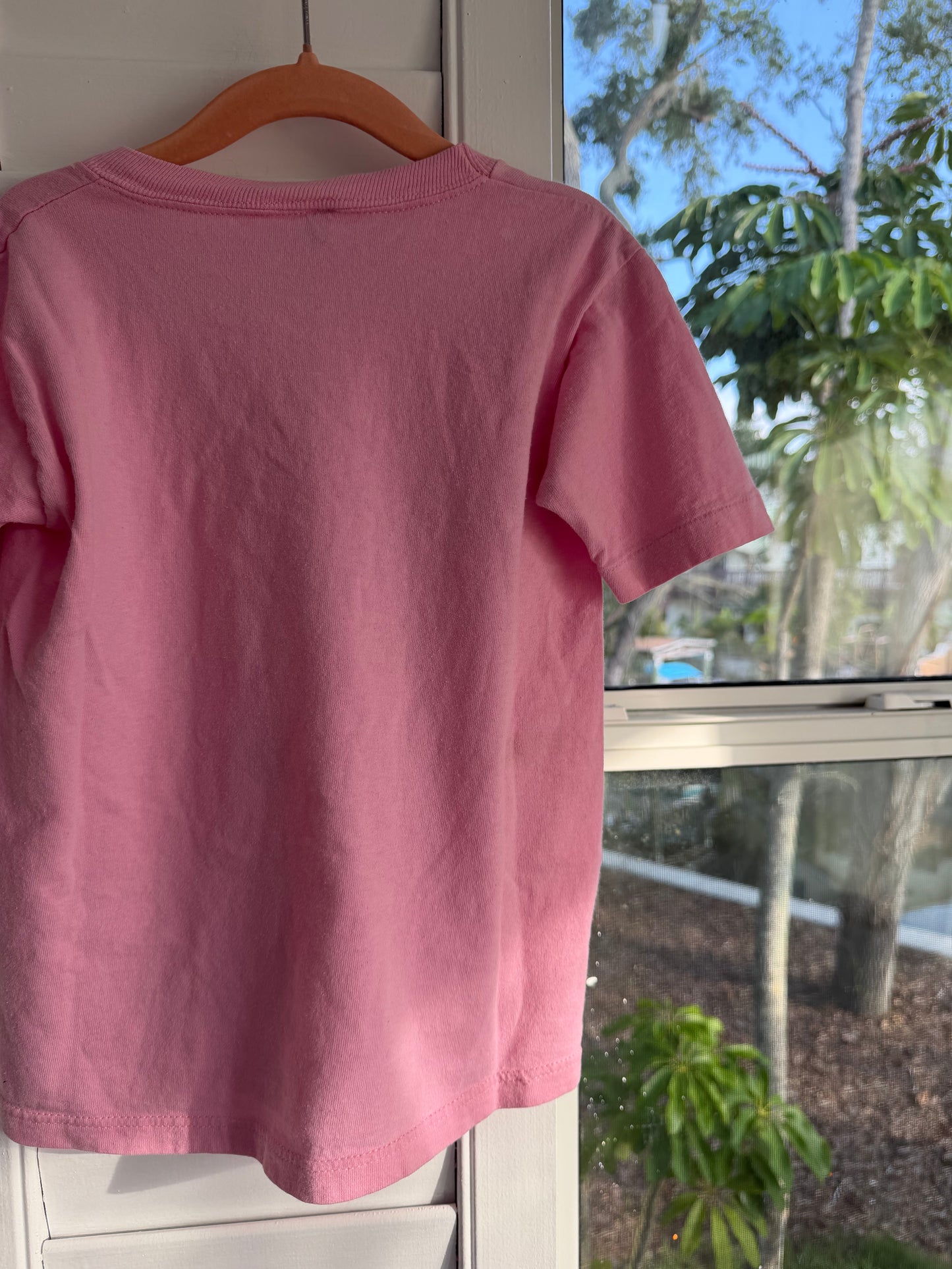 minnie california T shirt 6/7