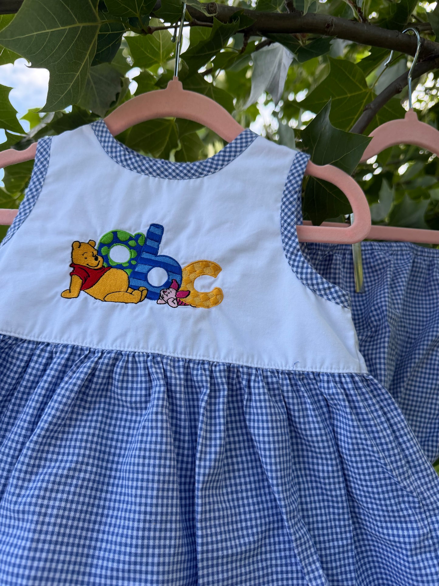 pooh ABC dress/bloomers set 9-12m