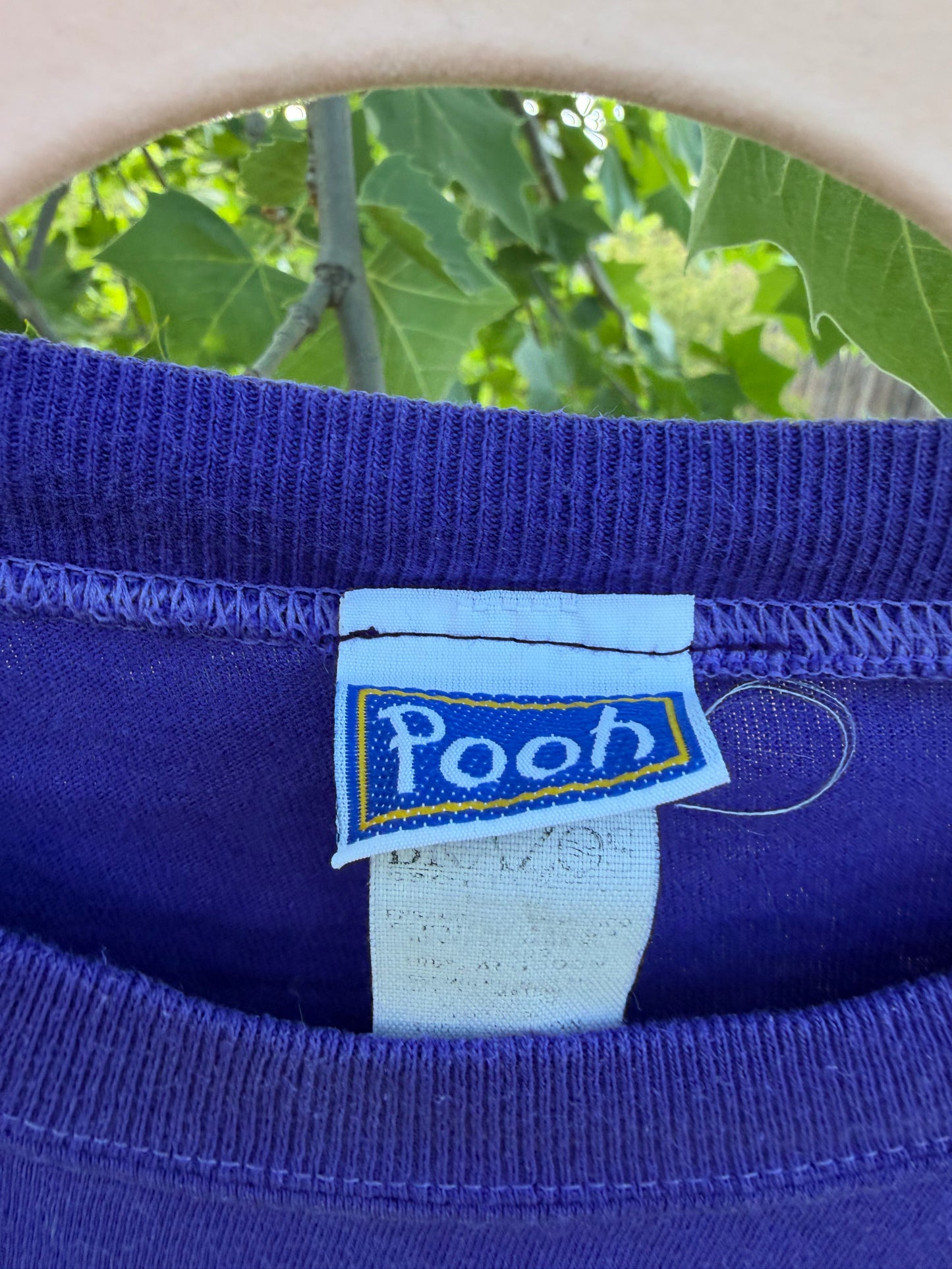 pooh “garden friends” tee 🪴 adults L