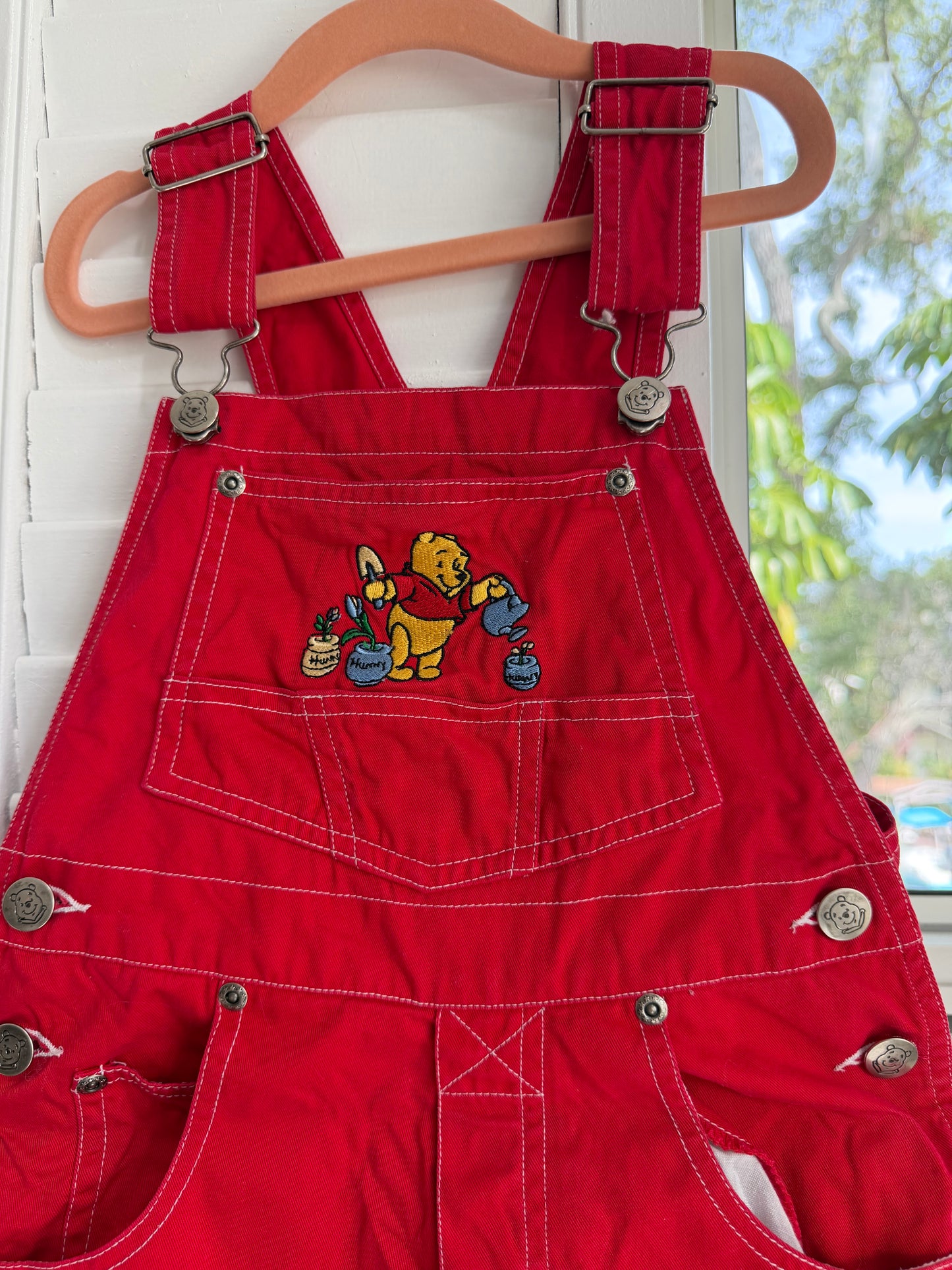 red pooh gardening overalls 4/5